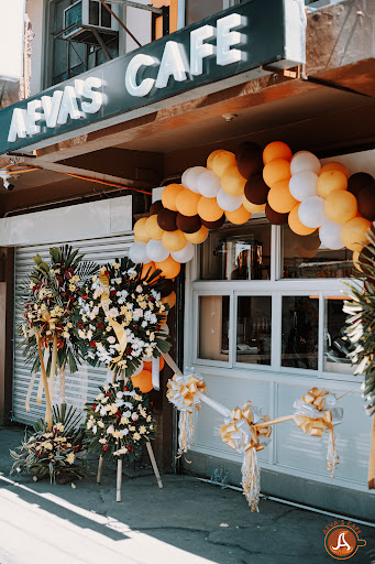 Aeva’s Cafe