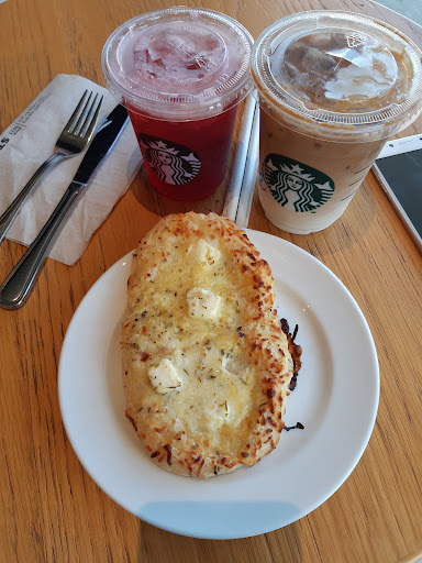 Starbucks | SM City Legazpi