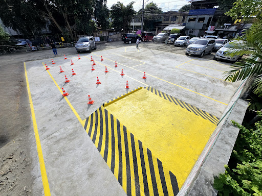 EZ AUTO DRIVING ACADEMY