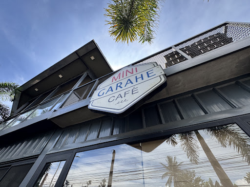 MINI Garahe Cafe