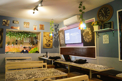 Gabz Cafe Lounge