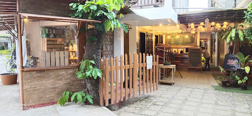 Satya Graha Cafe and Restaurant