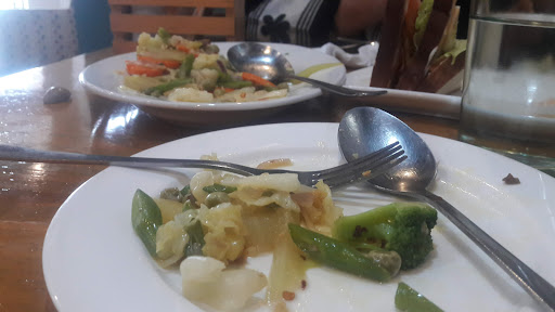 sarabi cucina.cafe