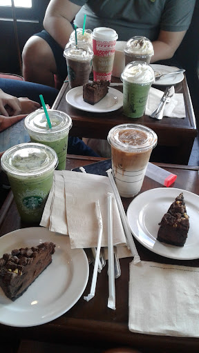 Starbucks Magsaysay Avenue, Naga City