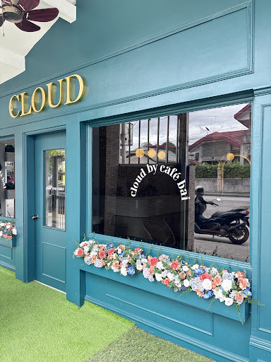 CLOUD by Cafe Bai