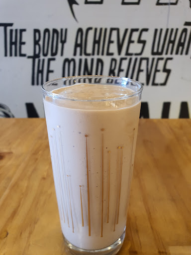 Muscle Cafe & Bar