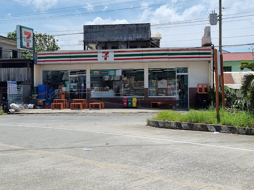 7-Eleven (Tago)