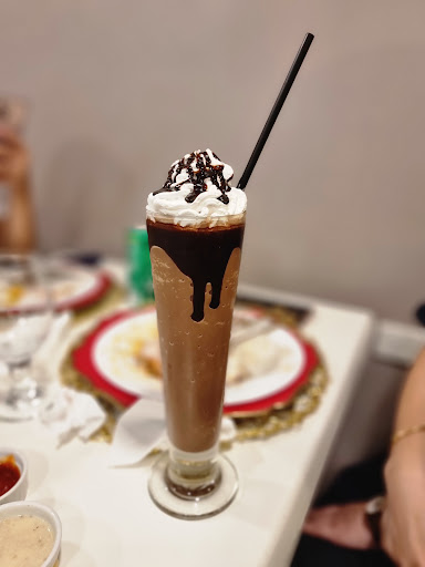 Uptown Cafe
