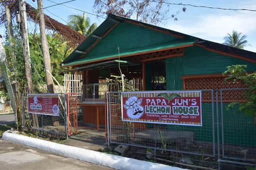 HQ2013 Variety Store
