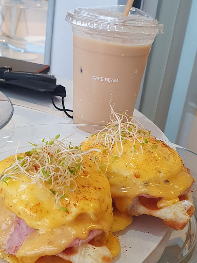 Cafe Beam