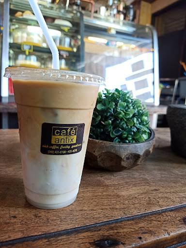 Cafe Antix