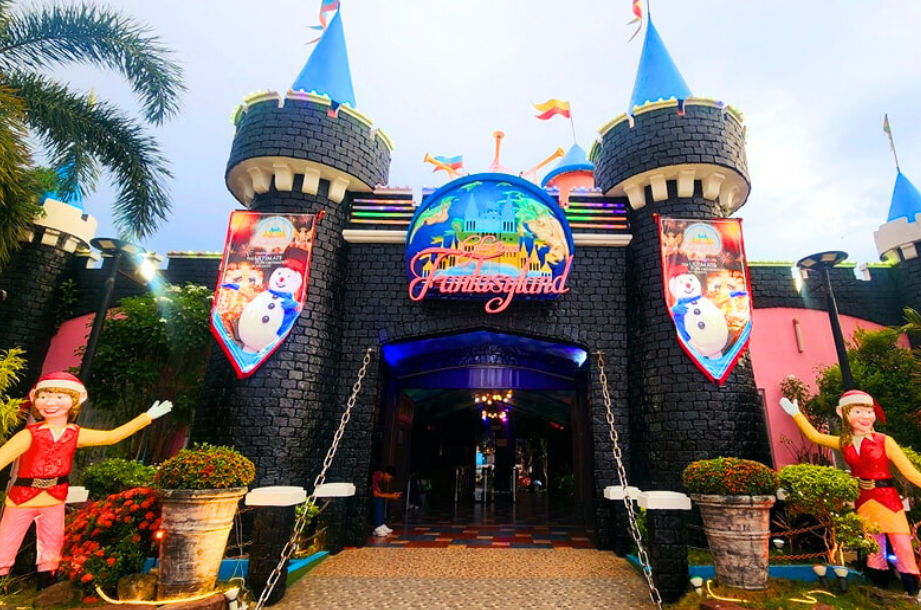 Glorious Fantasyland 1 glorious fantasyland