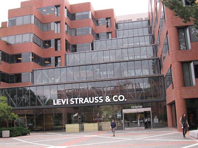 Levi's - Lee Plaza Central 1 levis lee plaza central