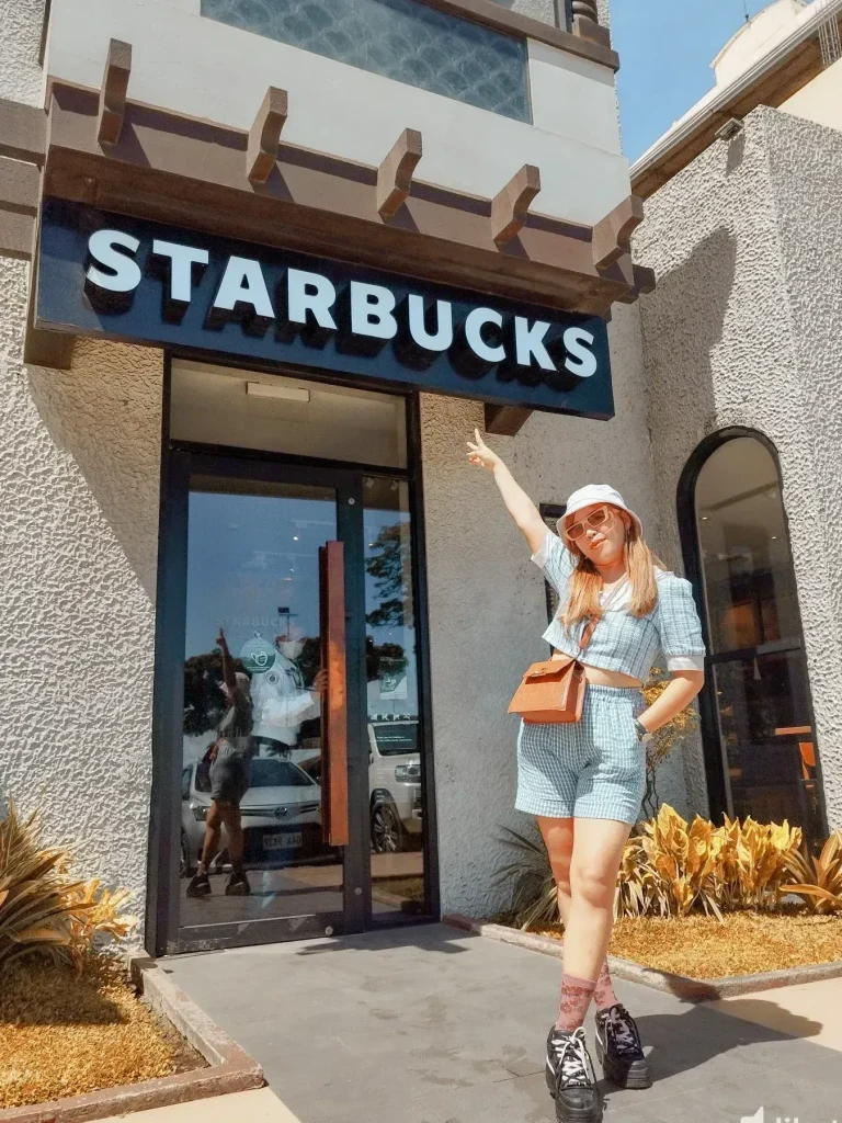 Starbucks Dakong Balay Dumaguete 1 starbucks dakong balay dumaguete